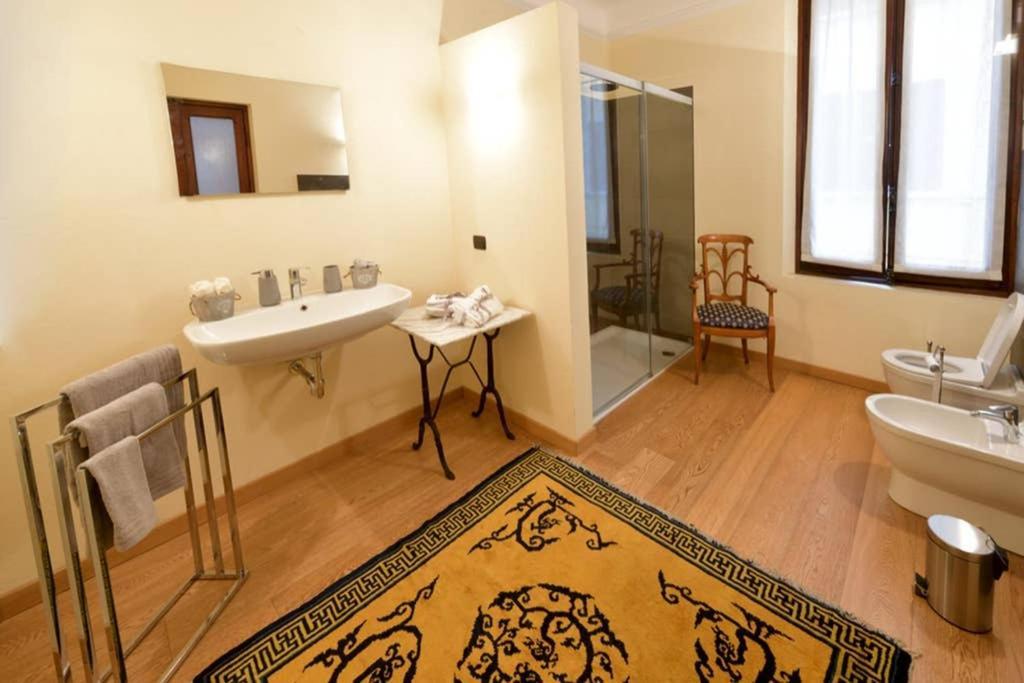 C-Rooms, Residenza Correggio Parma Dış mekan fotoğraf